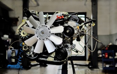 Mercedes-Benz M117 Oldtimer engine after renovation