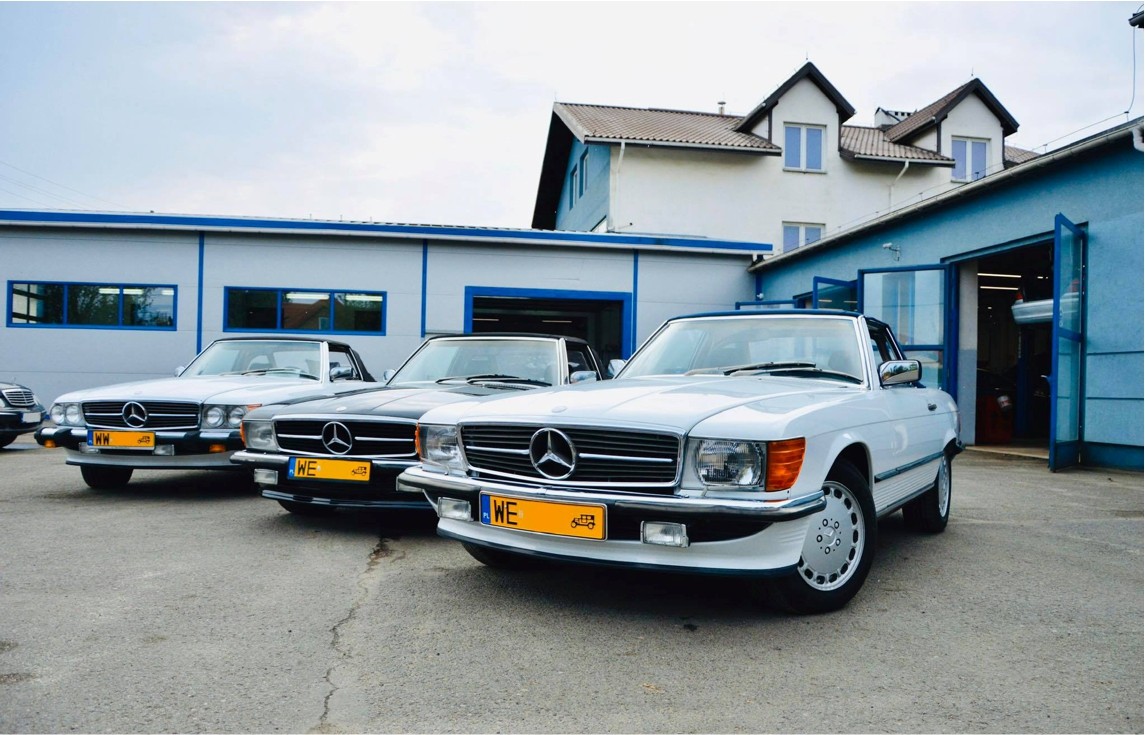 Mercedesy SL107 w serwisie
