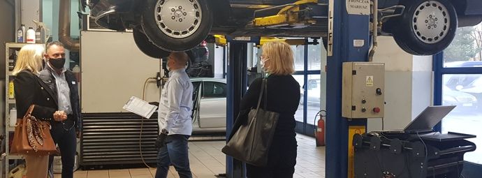 She’s Mercedes z wizytą na przegląd sezonowy